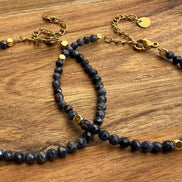 - Bracelets et/ou collier en Saphir bleu