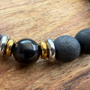 Bracelet Yin-yang en Shungite, version mate