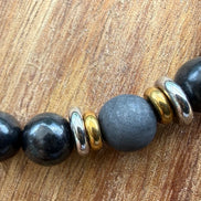 Bracelet Yin-yang en Shungite, version polie