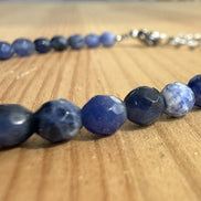 - Bracelet Sodalite facettée