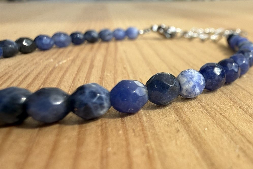 - Bracelet Sodalite facettée