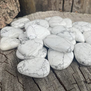 Galet en howlite