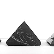 Pyramide Shungite
