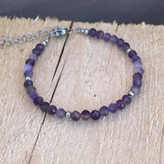 Bracelet camaïeu d'Améthyste facettée