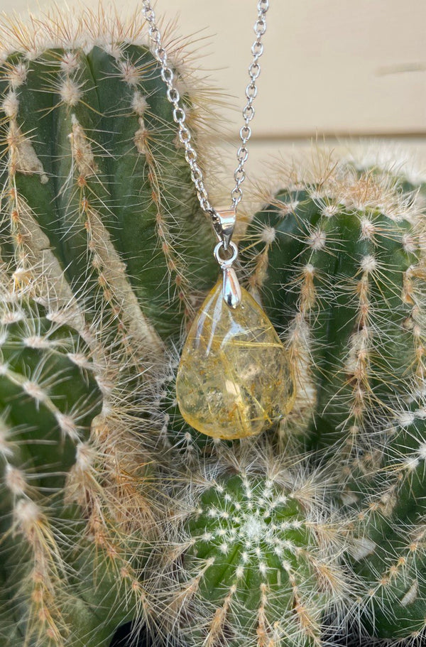 PENDENTIFS EN QUARTZ RUTILE