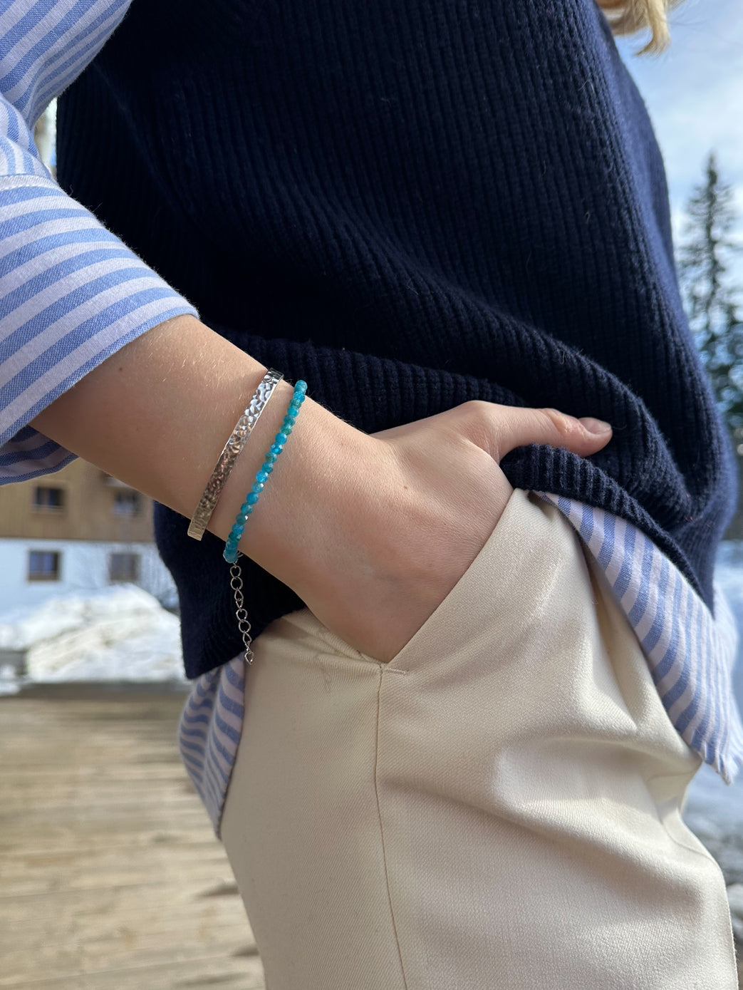 Collier et / ou bracelet Apatite bleue facettée