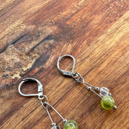 Collection de boucles d'oreilles en péridot