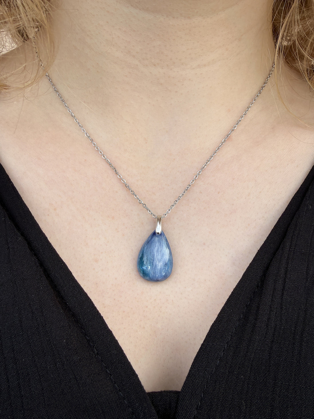 Pendentif en cyanite
