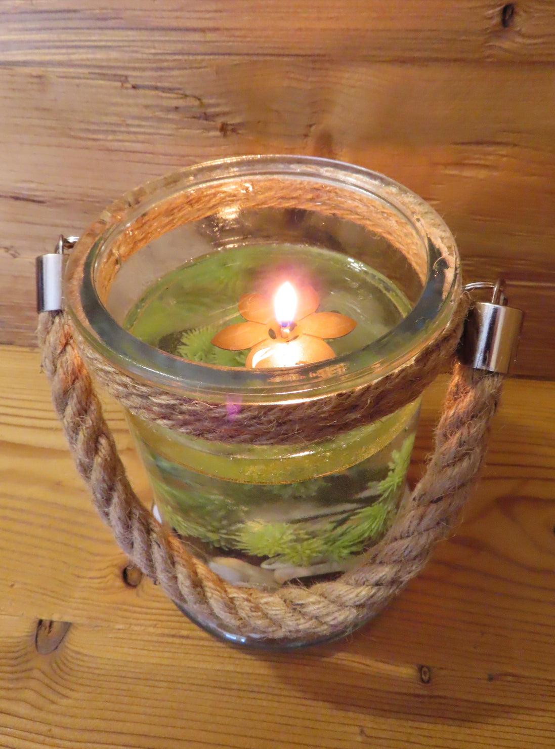 FLAMMES FLOTTANTES