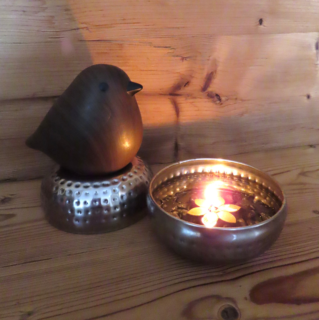 FLAMMES FLOTTANTES