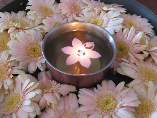 FLAMMES FLOTTANTES