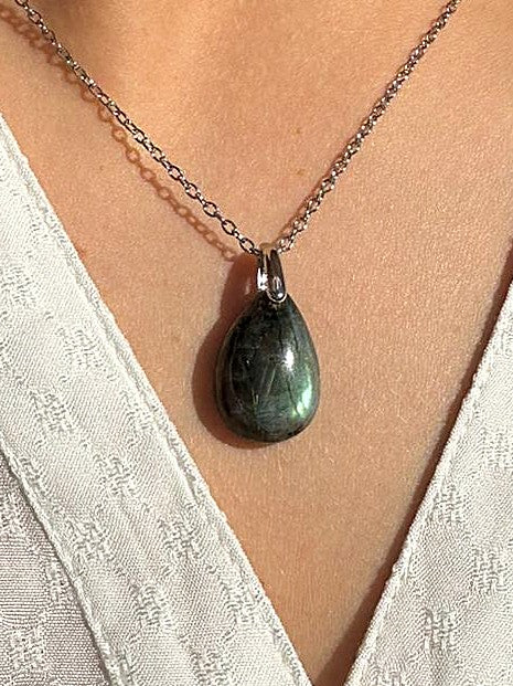 PENDENTIFS EN LABRADORITE